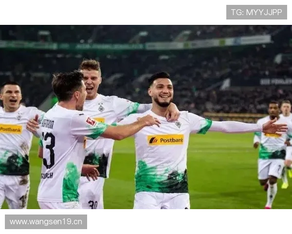 维尼修斯:从天赋新星到欧冠决赛英雄的关键生涯节点解析 维尼修斯:从天赋新星到欧冠决赛英雄的关键生涯节点解析