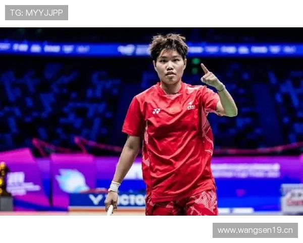 黄东萍训练时连水都舍不得喝，这得活成啥样才能撑得住？