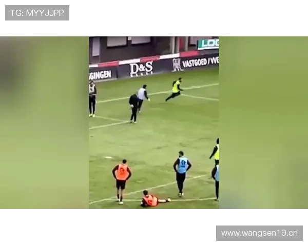 队友掷界外回传门将，门将触球规则全解析